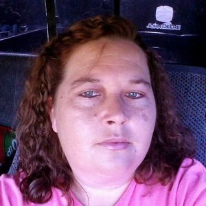 Meet your Posher, Eva